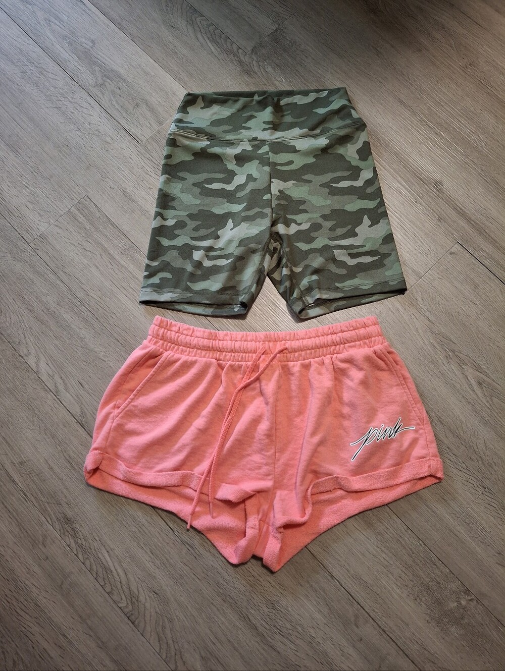 Vs Pink Shorts Womens Sz Small